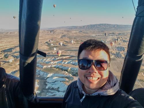 Hot Air Balloon Selfie