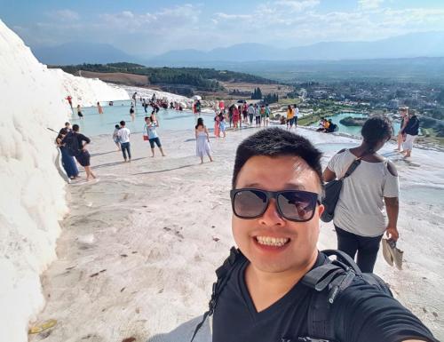 Walking through pamukkale